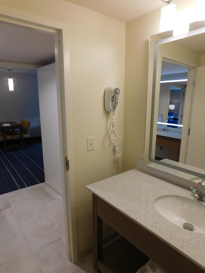Days Inn & Suites By Wyndham Kearney Ne Екстер'єр фото